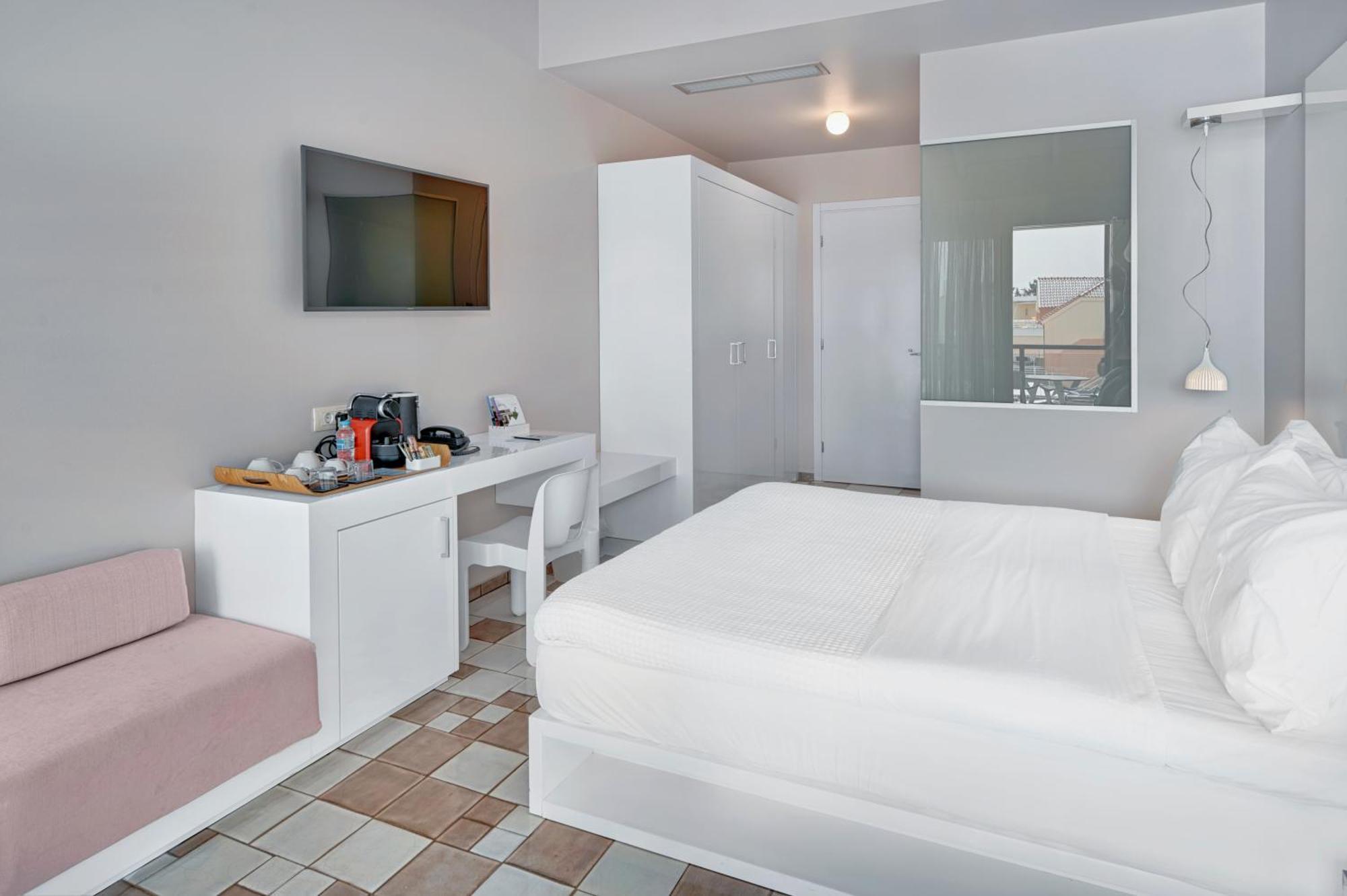 Sesa Boutique Hotel&Restaurant - Small Luxury Hotels of The World Kanali  Extérieur photo